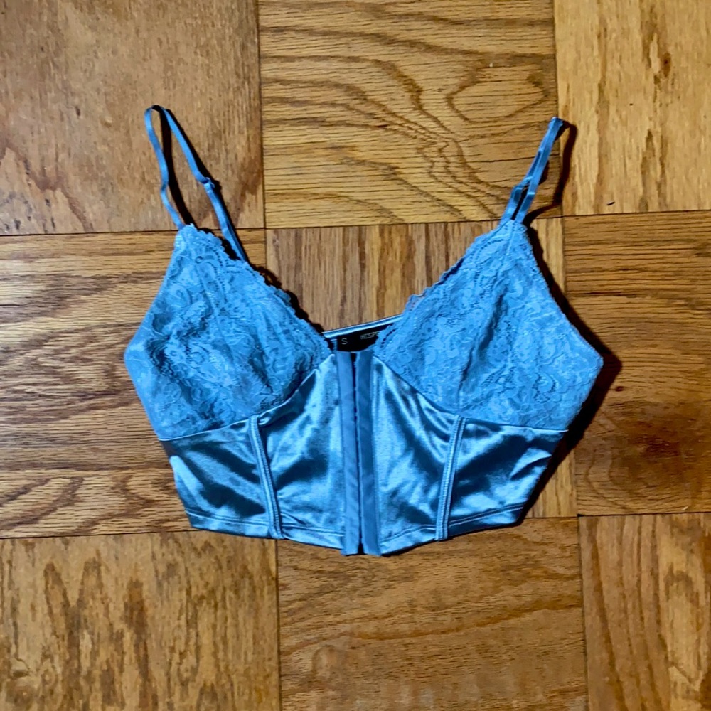 🦋SKY BLUE SATIN LACE TOP🦋